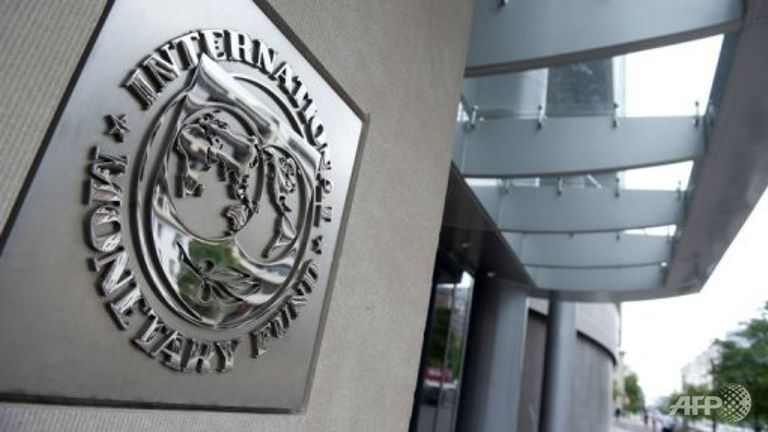 IMF defends negative interest rates despite risks