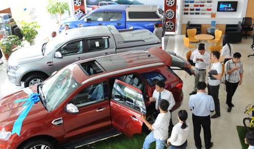 Thailand tops China as Vietnam’s biggest car import market
