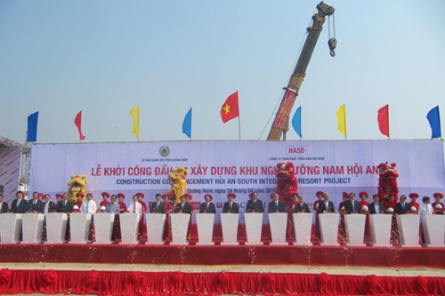 Quang Nam starts two key initiatives for development