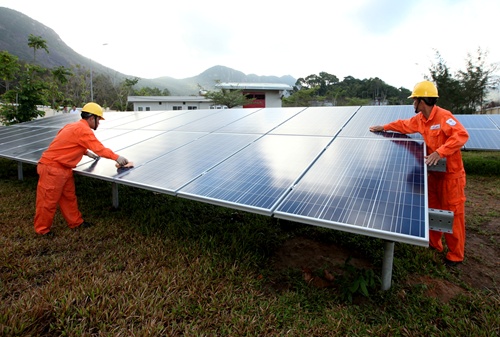 VN needs solar energy policies