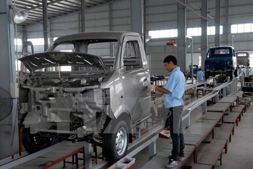 VN asks Thailand to invest in supply industry