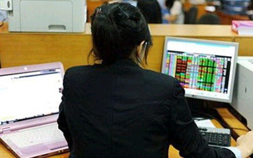 Shares fall for third straight day