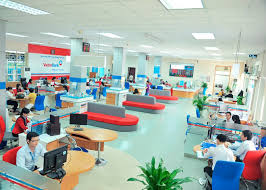 Fitch rates 3 Viet Nam banks' outlooks as positive