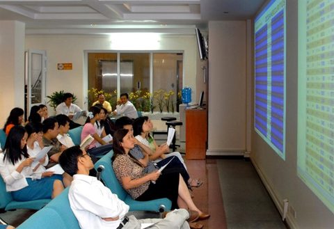 VN shares expected to rise this week: experts