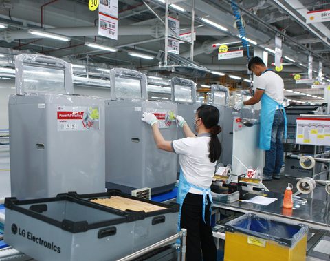 VN targets parity between FDI, domestic firms