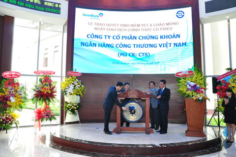 CTS moves from Ha Noi to HCM City stock exchange