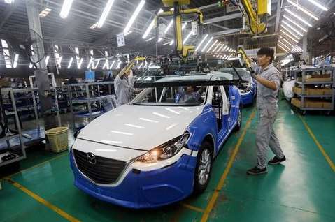 Auto firms ask to lower component import taxes