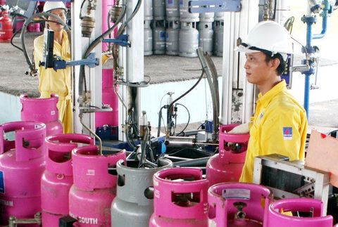 Cooking gas price increases by $1.18