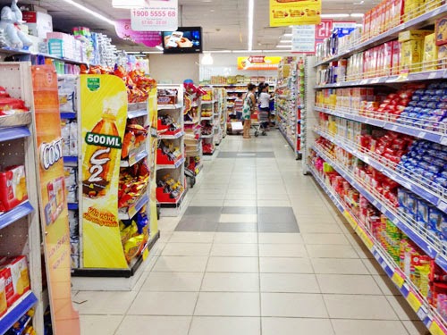 Foreign retailers ramp up investment in Vietnam