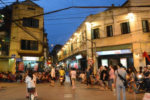 Land in Hanoi old quarters as expensive as gold