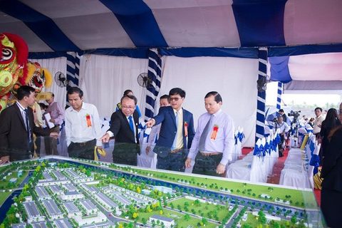 Real estate needs more foreign investment: experts