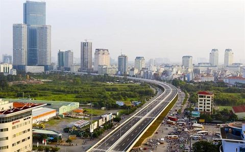 Ha Noi seeks support over smart city initiative