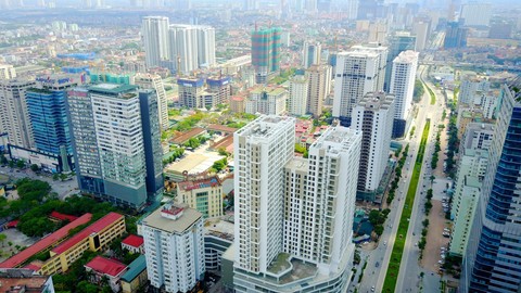 Real estate market in spotlight of international attention