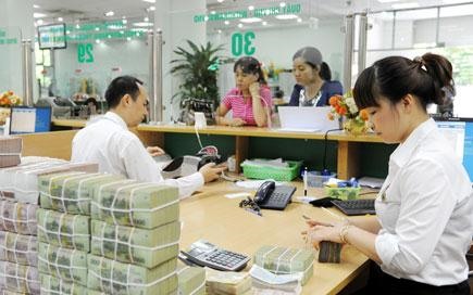 Overseas remittances heating up for Tet holiday