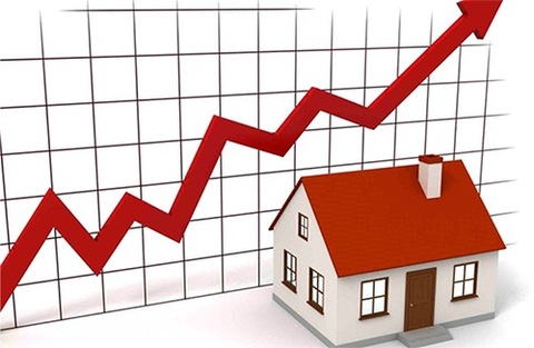 VN-Index gains on real estate stocks