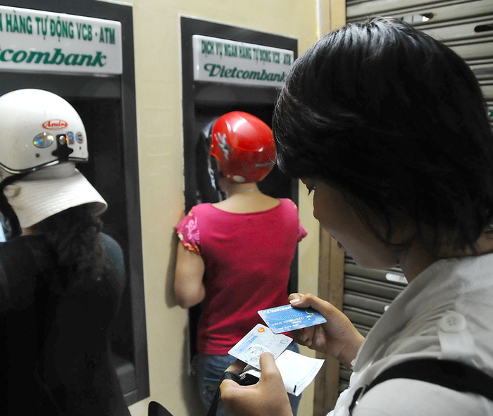 Vietnam risks becoming ‘haven’ for card fraud with slow move to chip tech