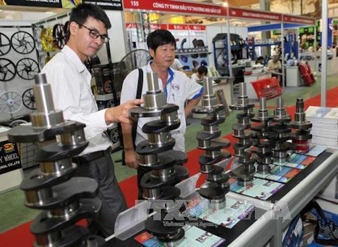 Viet Nam needs reforms for new FDI strategy