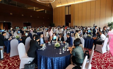 VN supports foreign investors