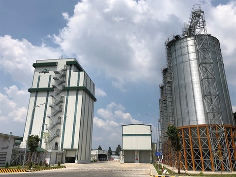 Foreign animal feed firms expand in Viet Nam
