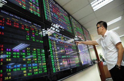 Shares rally in morning trading
