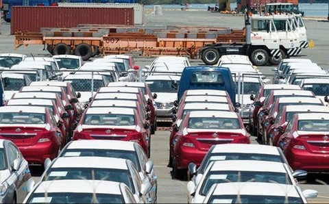 Car importers getting hang of new rules