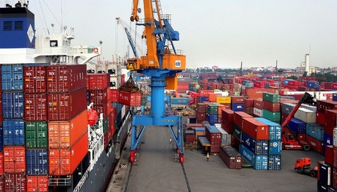 Trade war worries weigh on VN stocks