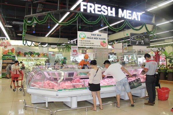 HCMC sees sharp rise in pork imports in H1