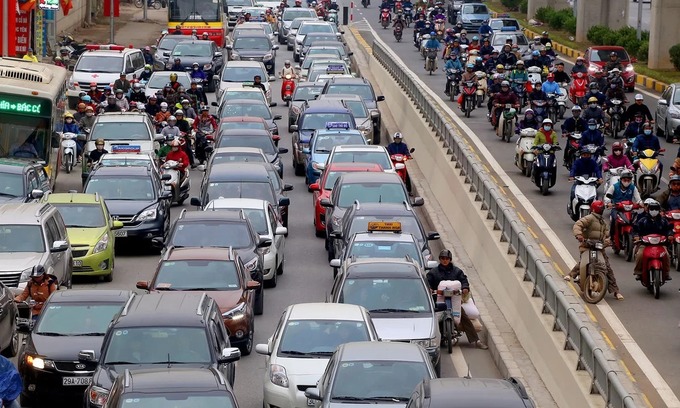 Vietnam car imports triple in first seven months