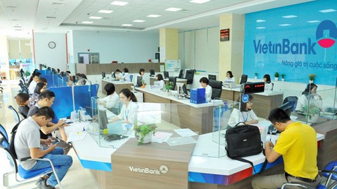 VN stocks driven up by large-cap sector