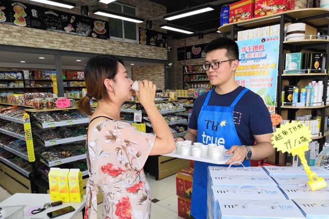 Vietnam exports first batch of milk to China