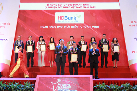 HDBank named among top 10 leading profitable banks