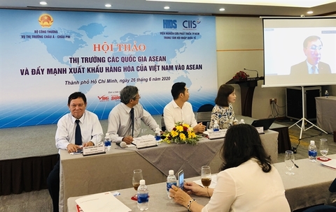 Vietnamese firms hear how to promote exports to Southeast Asia at seminar
