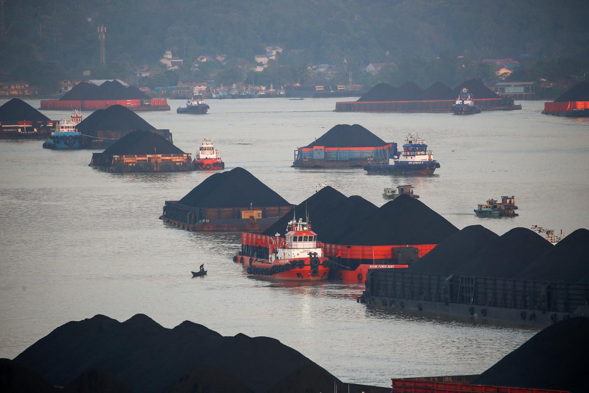 Indonesia eyes Vietnam as it seeks to diversify thermal coal exports