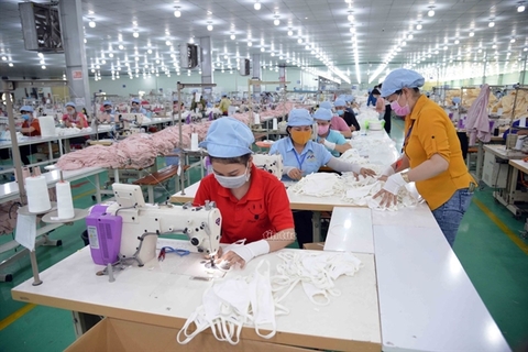 Viet Nam exports 850 million masks
