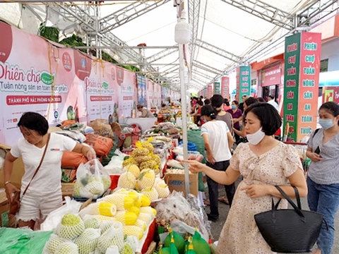 Vietnamese food producers should embrace changing trends to survive