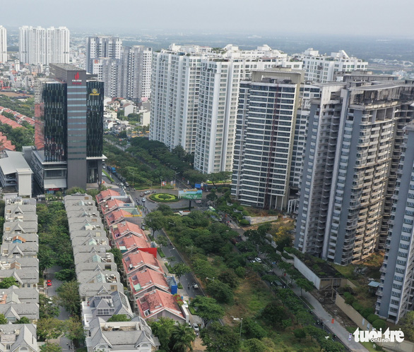 Vietnamese experts concerned about soaring property prices given finance ministry’s proposed tax