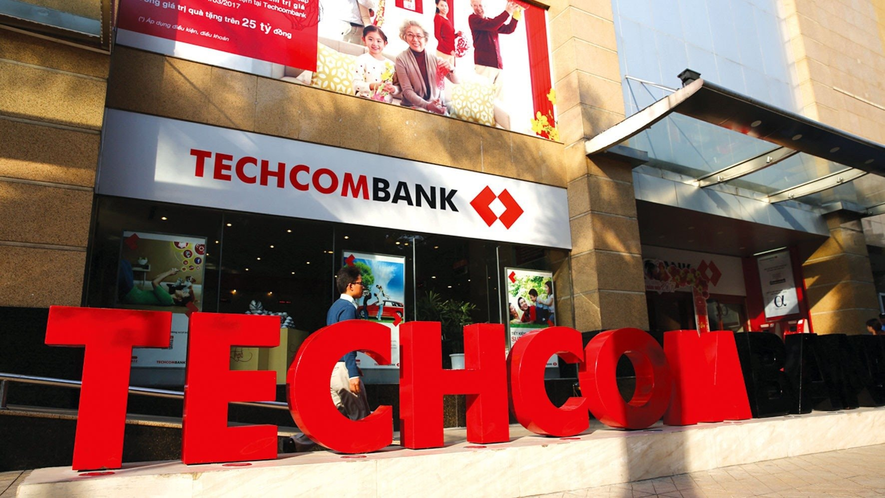 S&P Global reaffirmed Techcombank's BB- Rating with stable outlook