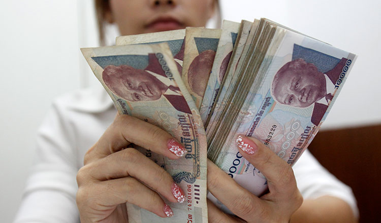 KHR gains 1.5% against dollar in 2025